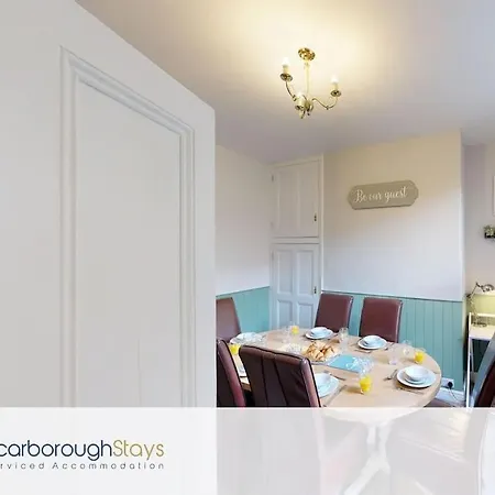 - Norwood House * Σκάρμπορο