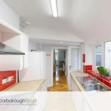 Holiday home - Norwood House *